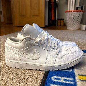 jordan low 1 triple white size 12